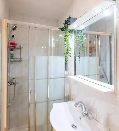 Charming With Reading Nook & View Apartment Nicosia